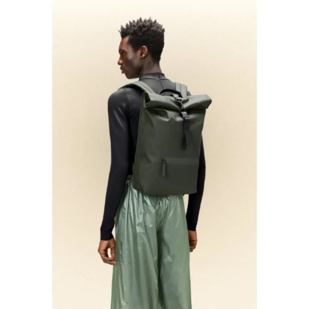 Rains Green Rolltop Rucksack Waterproof Backpack Carabiner Strap Laptop 18